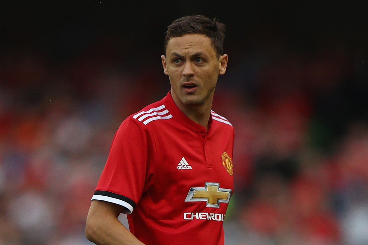 莎对其充满 莎对其充满